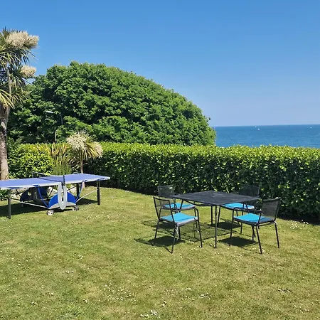 Blue Hills Luxury Apartment, Bay Front With Parking * Falmouth